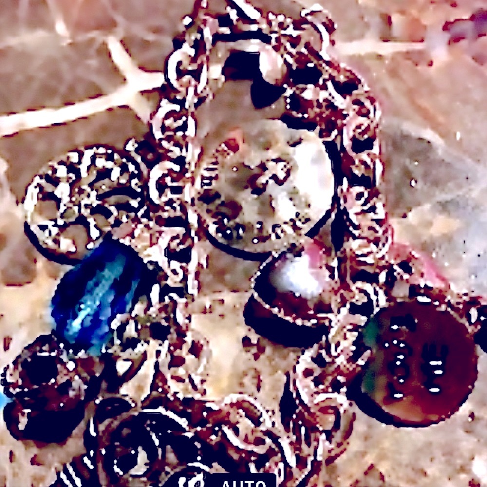 Photos for interest: Handmade jewelry, mirror hangings, and keychains